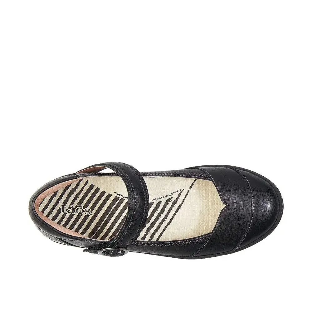 TAOS FOOTWEAR WOMEN'S FORWARD BLACK ON BLACK FLAT 9 (M) US